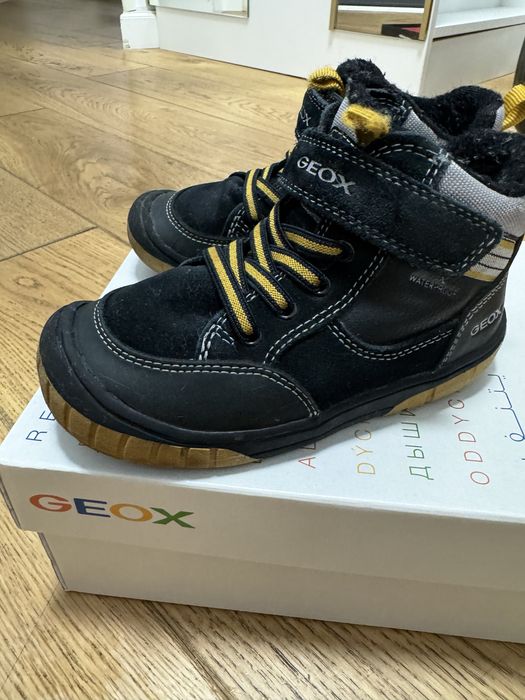 Ghete Geox B Omar B Wpf, Black Yellow, marimea 26