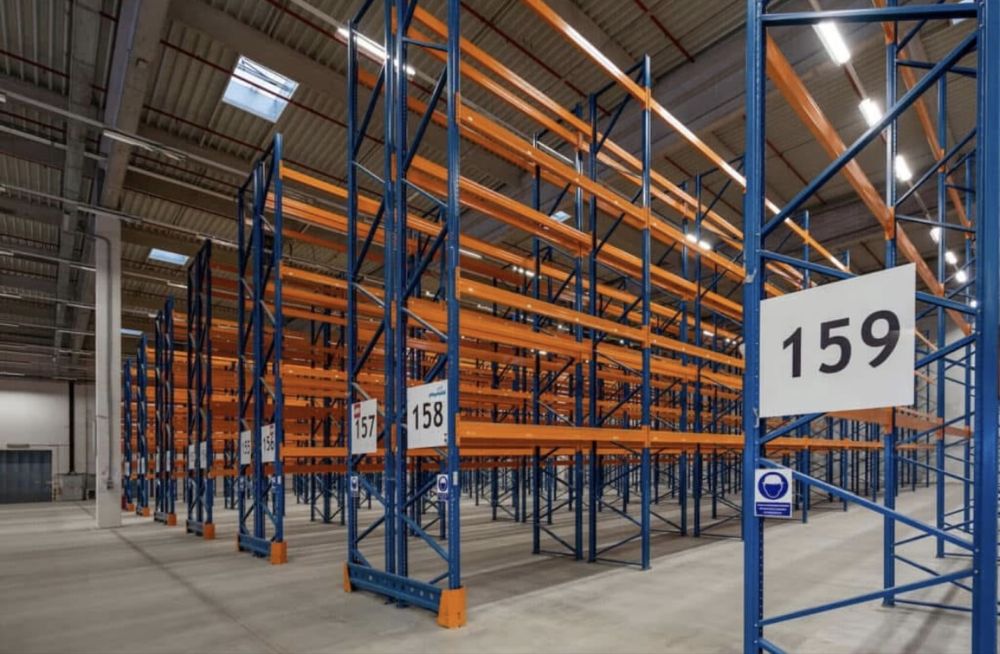 Rafturi metalice industriale