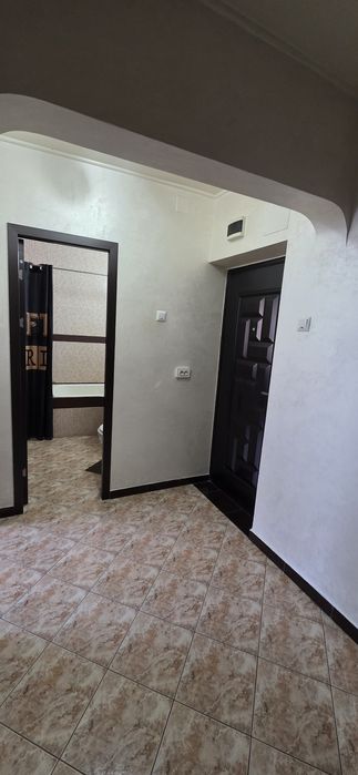 Închiriez apartament 2 camere zona SUD