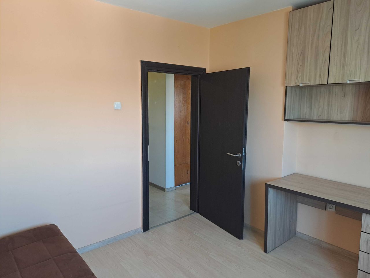 Продава се Тристаен апартамент в Плевен, Широк център - 75 кв.м за 1180 €/кв.м - Снимка #8