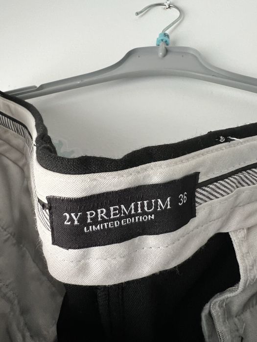 Pantaloni negri stofa