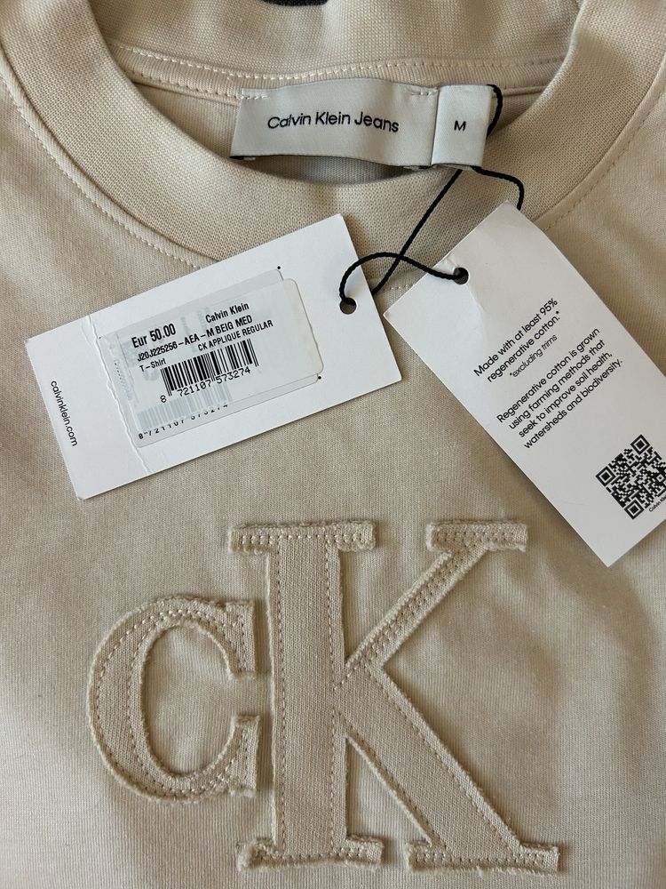 Дамска тениска Calvin Klein в бежов цвят, оригинална