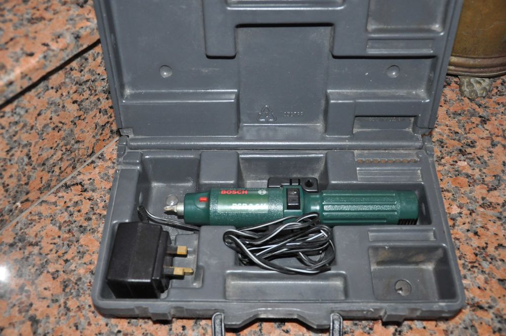 surubelnita electrica Bosch PSR3,6v