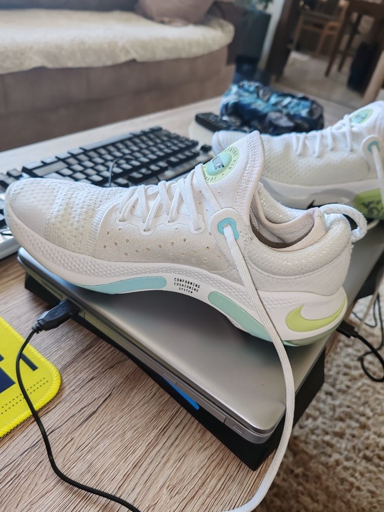 Nike Joyride Run-нови без кутия