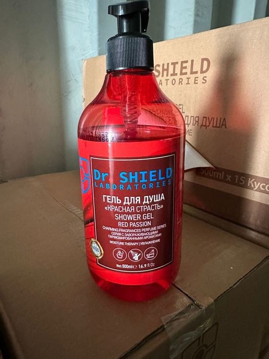 В наличии шампунь, жидкое мыло и гель для душа. Турецкого производства