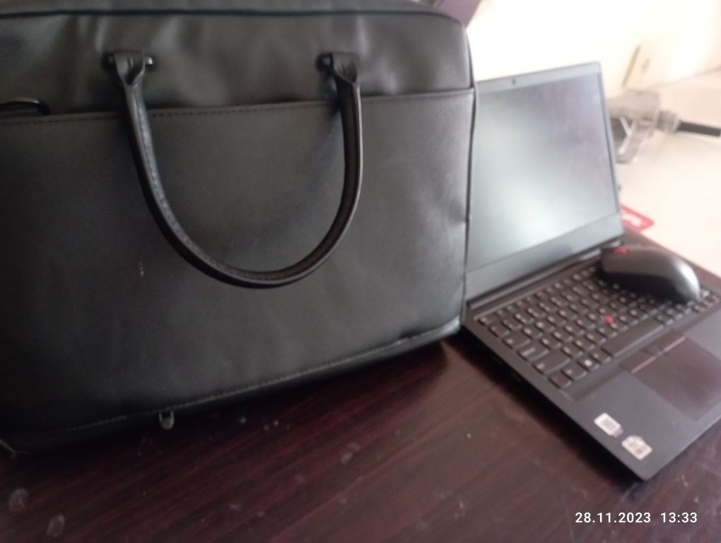 Lenovo ThinkPad e14 ( ноутбук )