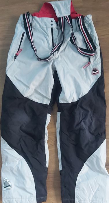 Продавам мъжки ски панталони