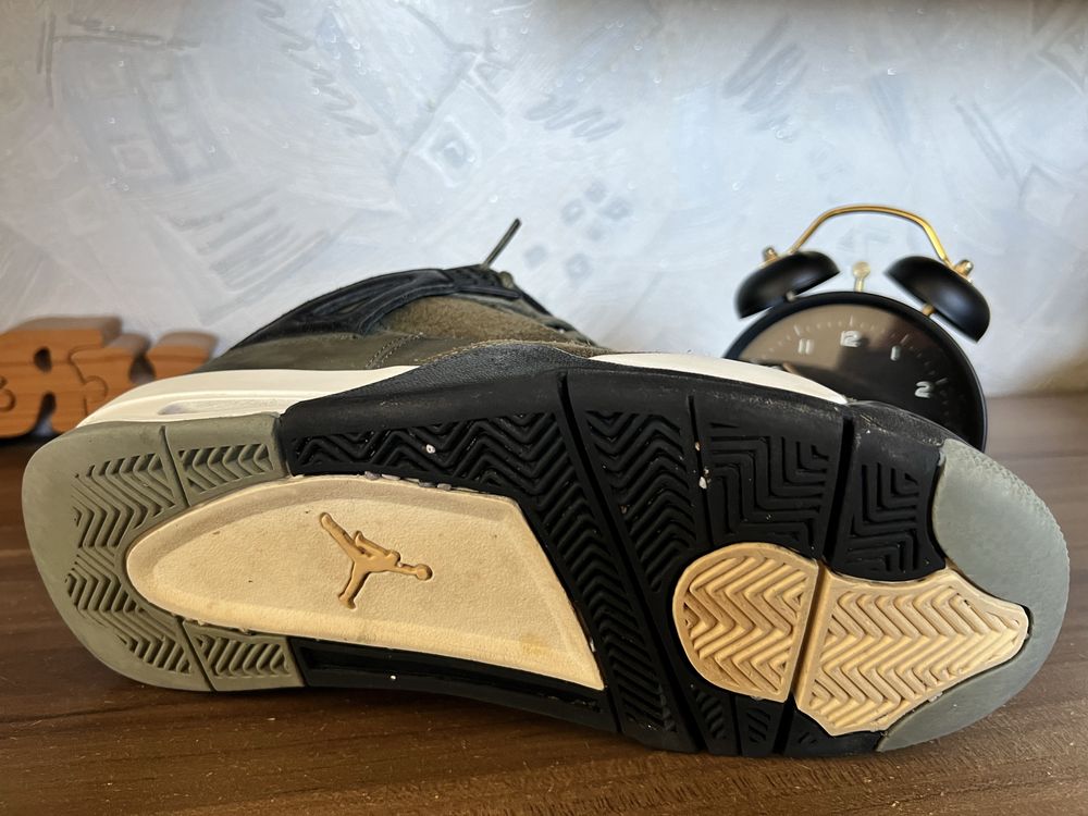 Nike Air Jordan 4 Retro Olive Craft Оригинални