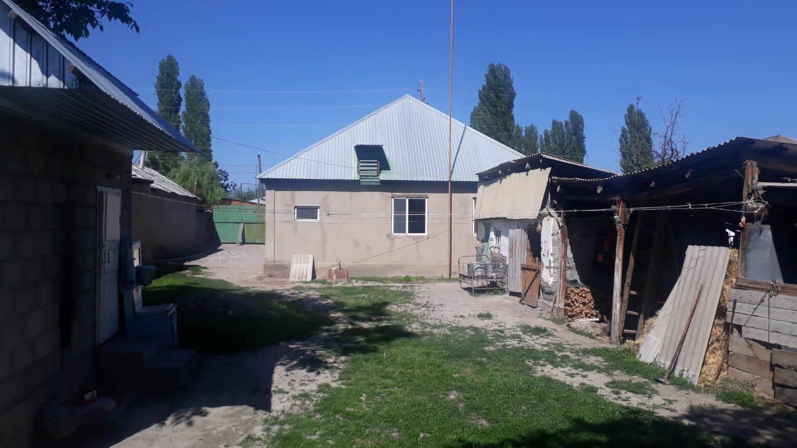 Срочно продаётся  Большой , тёплый Дом