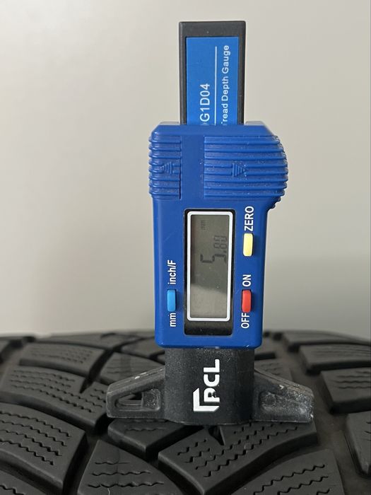 Зимни гуми 255/45/19 GoodYear