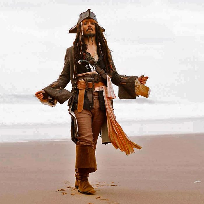 Джек Воробей костюм с шляпой в аренду
