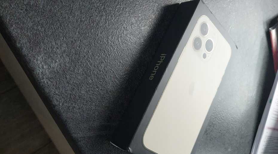 Смартфон Apple iPhone 13 Pro 6 GB / 128 GB 5G, сив
