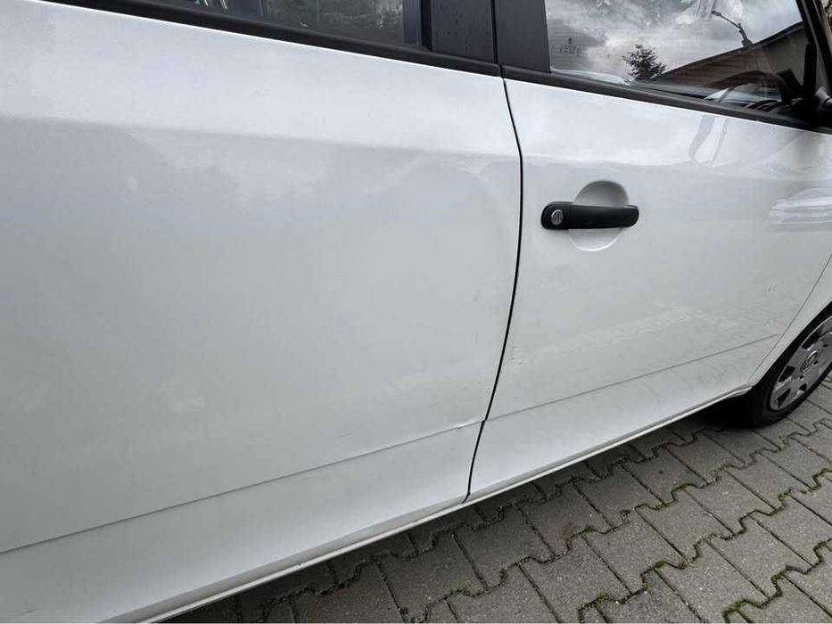 Skoda Fabia 2 1.2 MPI - masina perfecta pt oras sau ride sharing