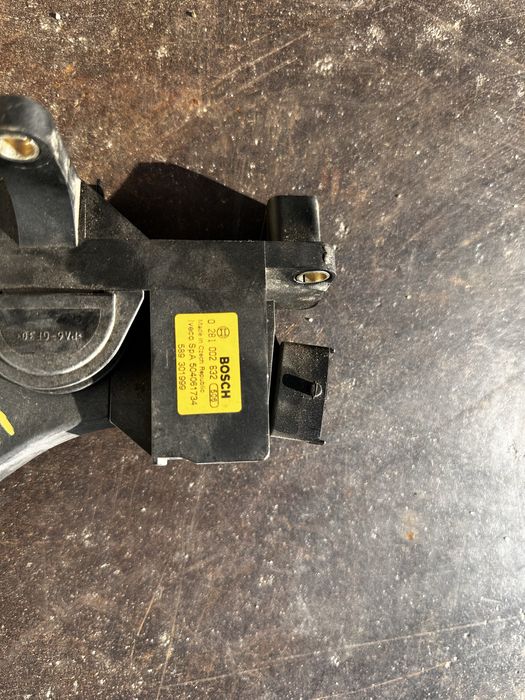 Pedala acceleratie Iveco Daily