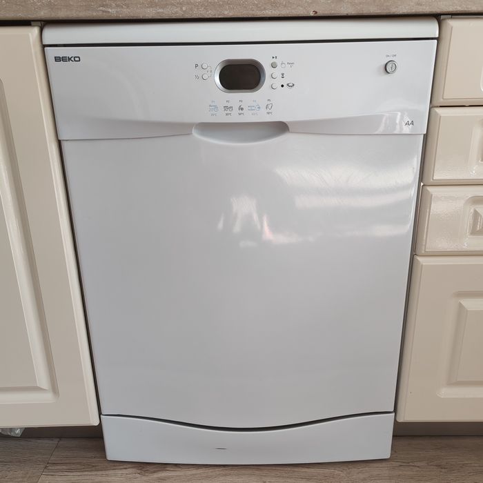 Mașină de spălat vase