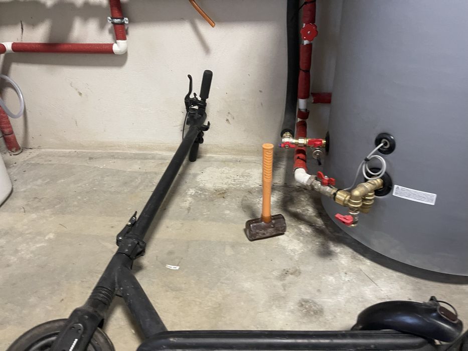 Vand doua trotinete electrice vortex de piese