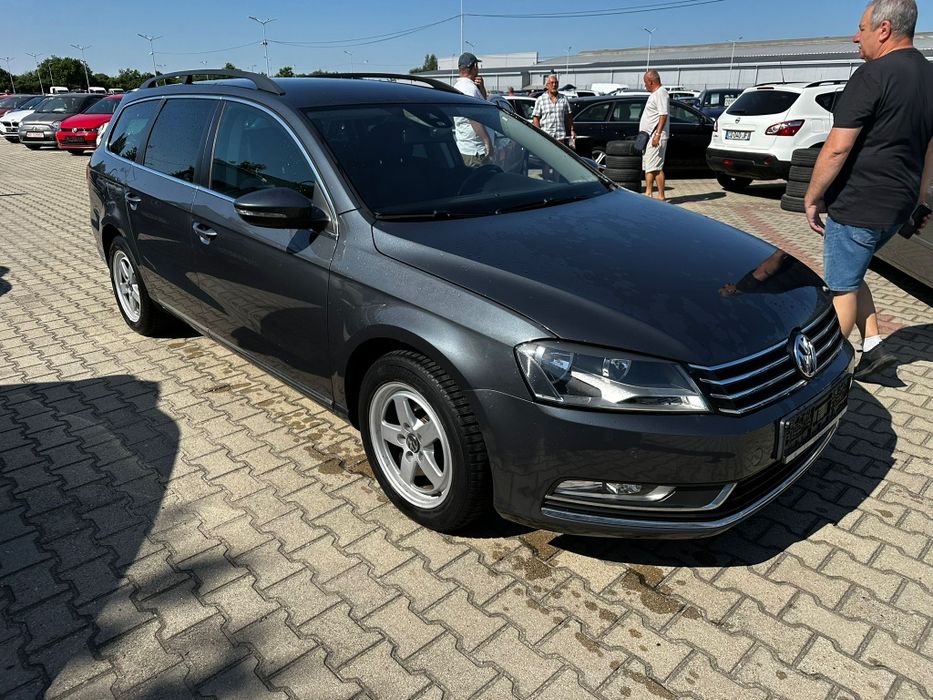 2013 VW Passat B7 - 2.0 TDI 140CP E5 - Clima * Pilot * Carlig la buton