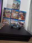 Vând PS 4 Pro+suport încărcare+consolă în stare foarte bună