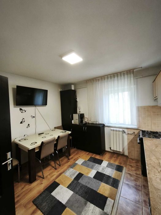 Închiriez apartament 2 camere – complet utilat, ideal pentru familie