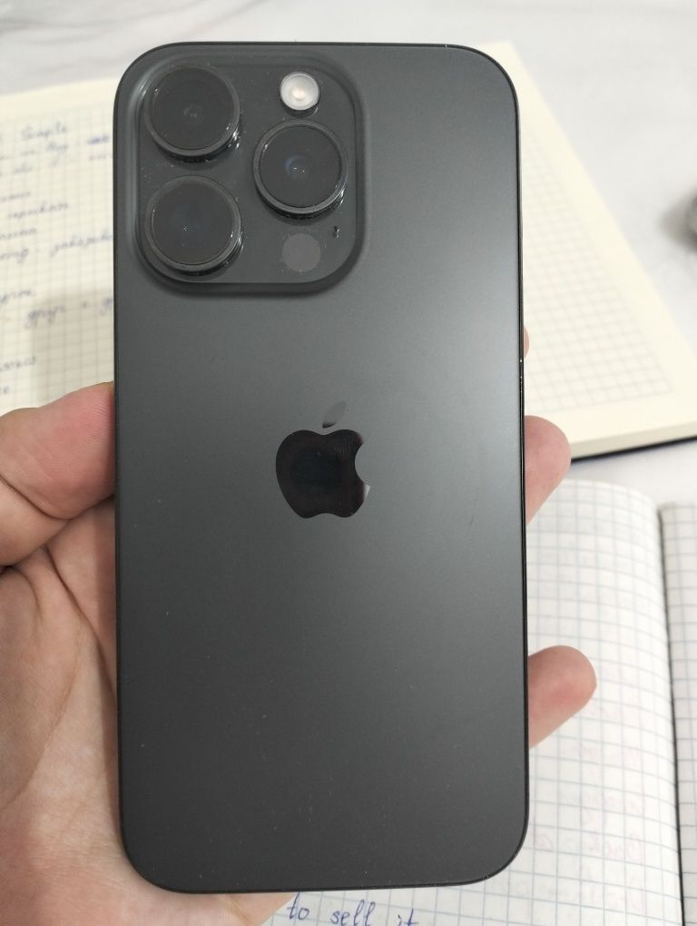 IPhone 15 Pro 256 gb