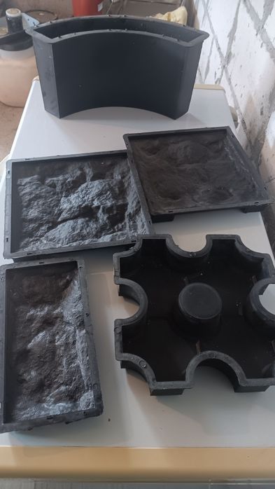 Vand matrite forme pentru placi