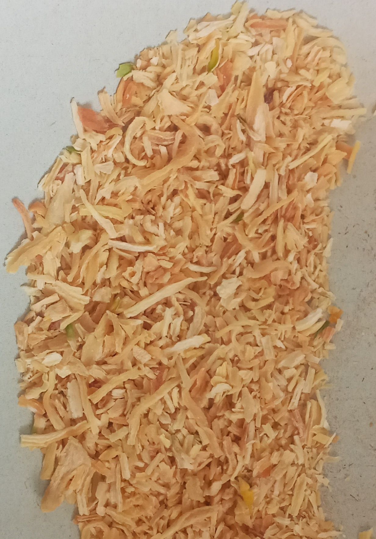 Сушеный чеснок и лук репчатый