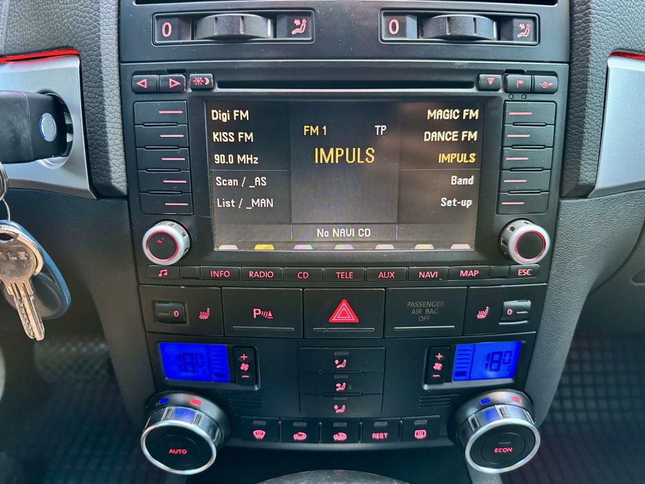 VW Touareg 7L / 4Motion / King Kong / Automat / 3.0 TDI