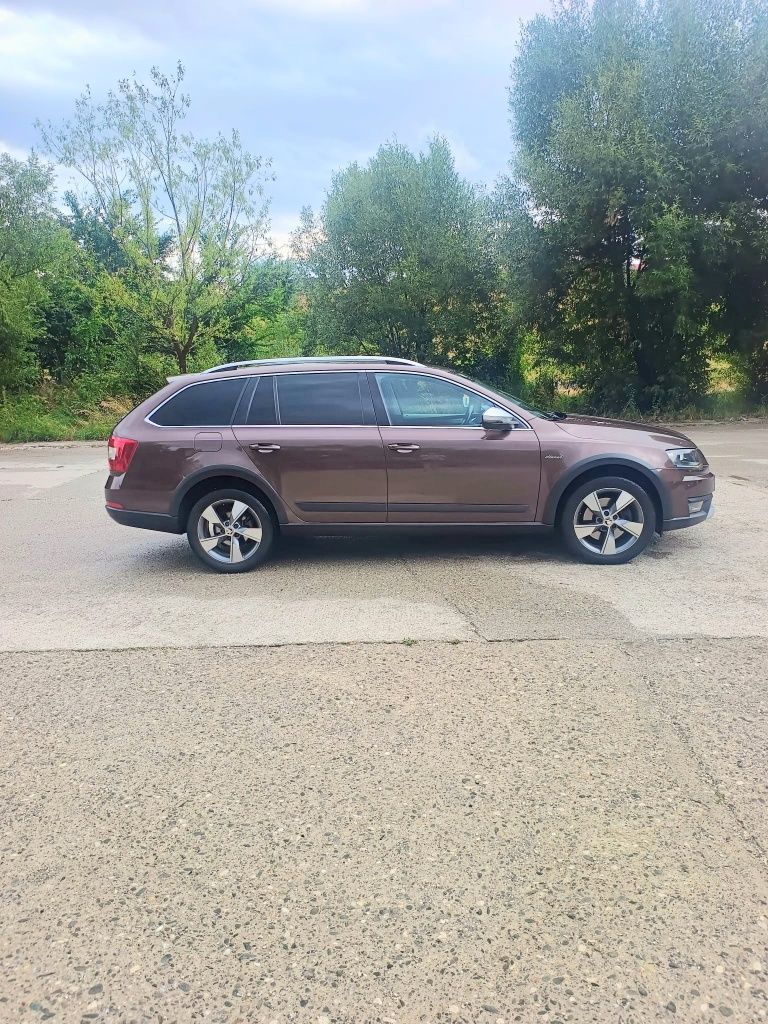 Skoda Octavia Scout 4x4. DSG.2.0 Tdi