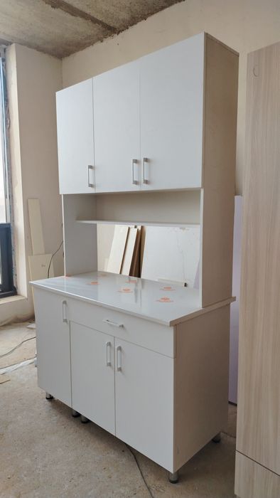 Кухонный шкаф...