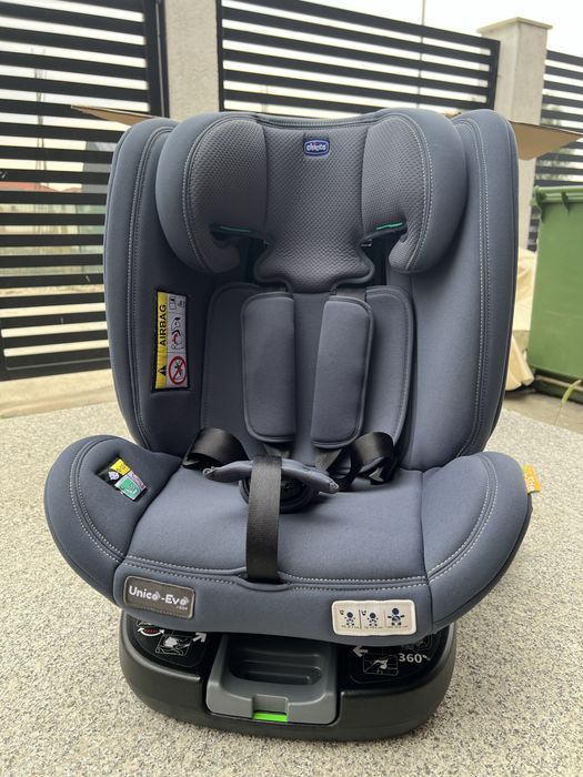 Scaun auto rotativ Chicco Unico EVO i-Size (40-150 cm)