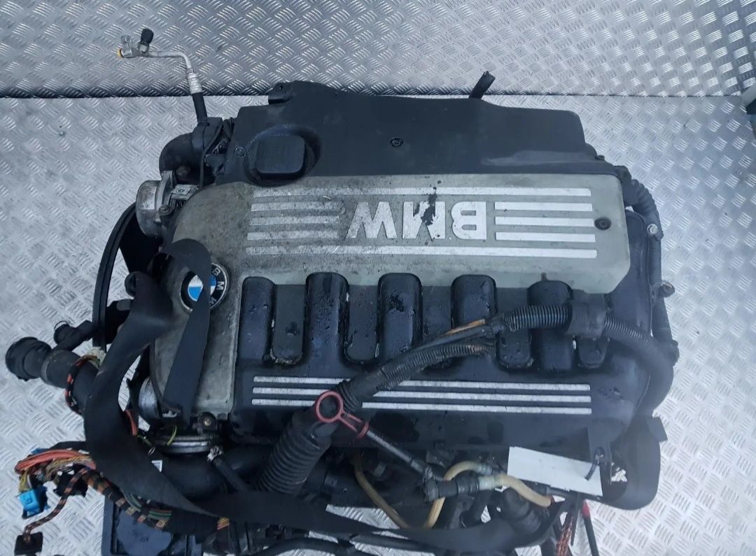 Motor complet echipat cu accesorii BMW x5 3.0d M57 an 2004