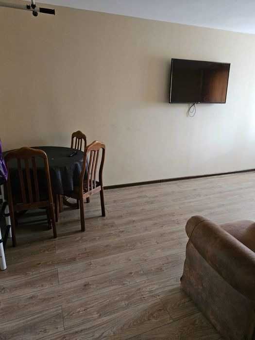 Сдам 2 ком. Изюминка, ПВХ, 4/5, ремонт, мебел., техника, 250 тыс.+ком