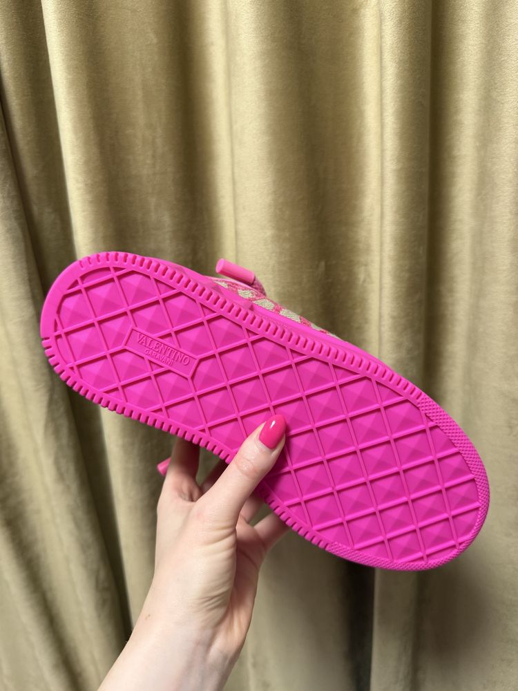 Дамски кецове Valentino