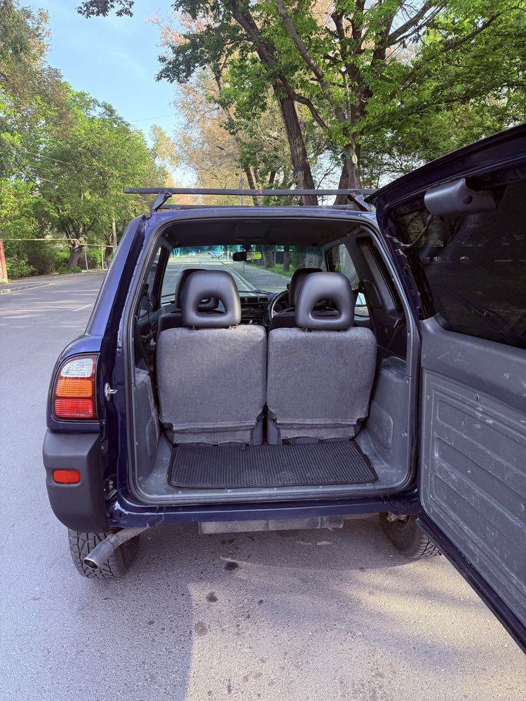 Toyota RAV4 1995