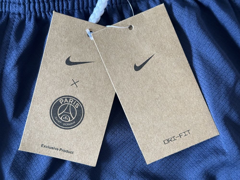 NIKE x PSG къси панталони Чисто Нови