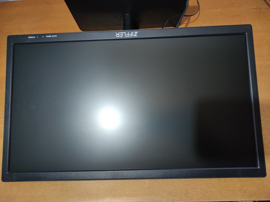 Kampyuter Srochna sotiladi