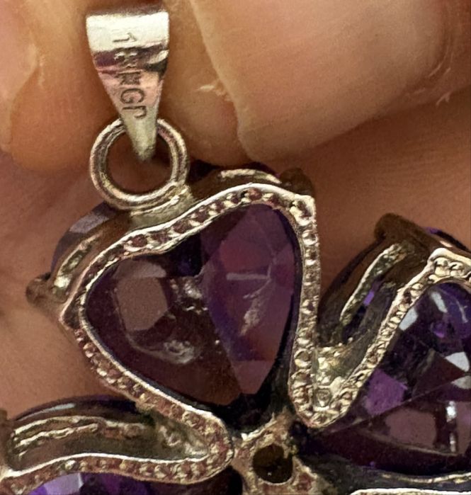 Pandativ  model deosebit suflat cu 18 k