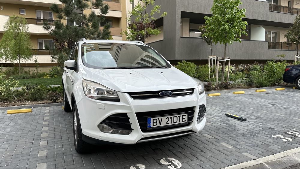 Ford Kuga Titanium 4x4 2.0