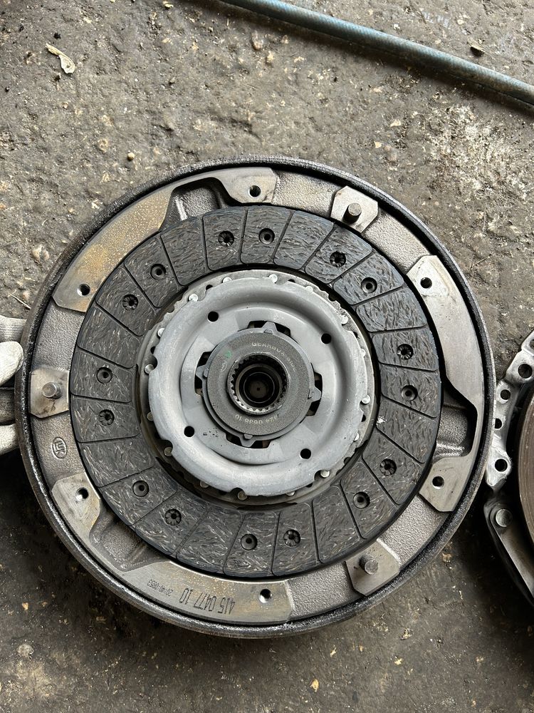 Нов съединител БМВ 2.0дФ20 Ф30 Ф10 184 коня bmw f10 f20 f30 suedinitel