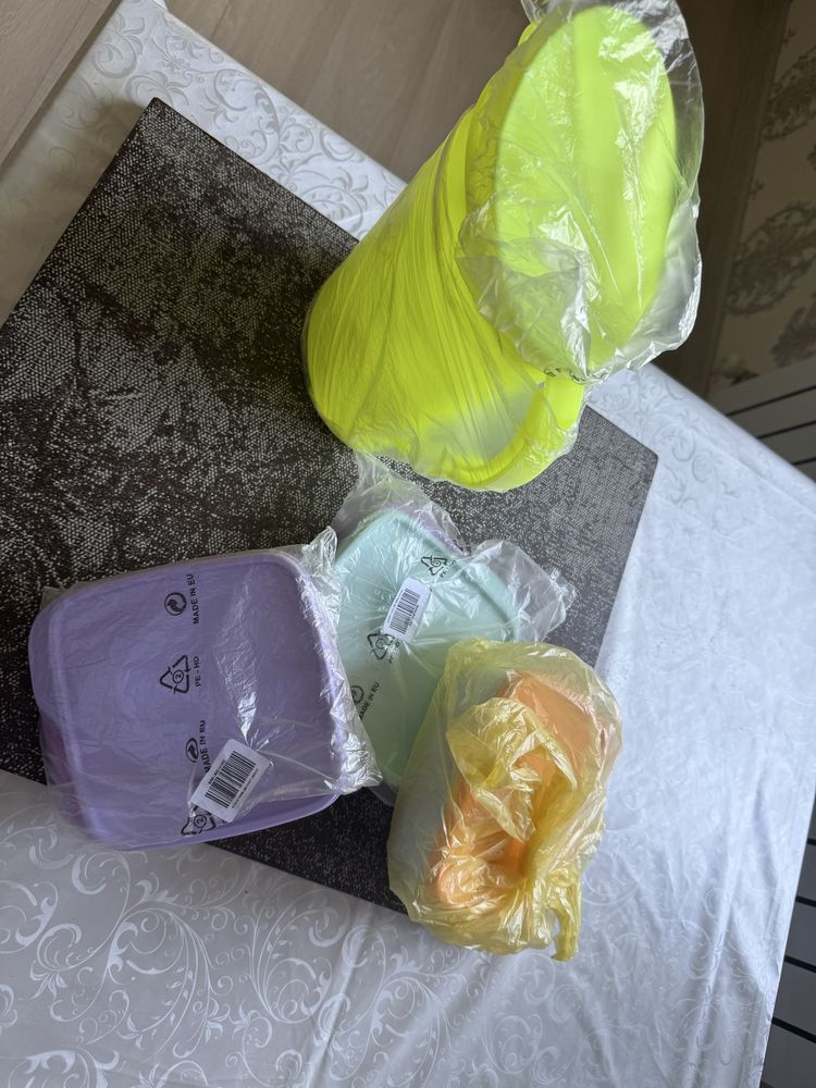 Tupperware – оригинальная посуда (новая) кампотница