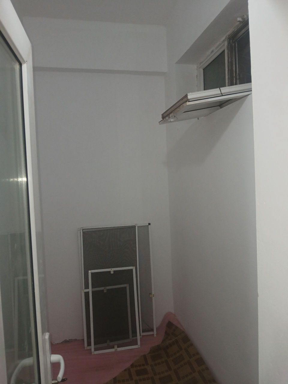 Sergeli 6a 2xonali Novostroyka kvartira sotiladi padval bor 100m²