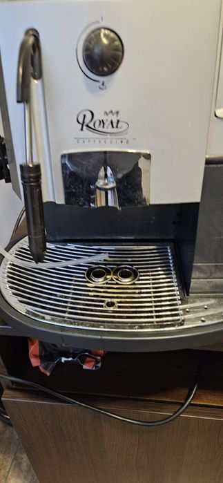 Expresor saeco royal capucino in stare buna