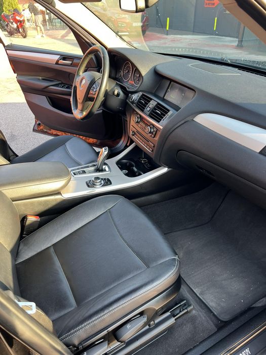 Продавам  БМВ Х3