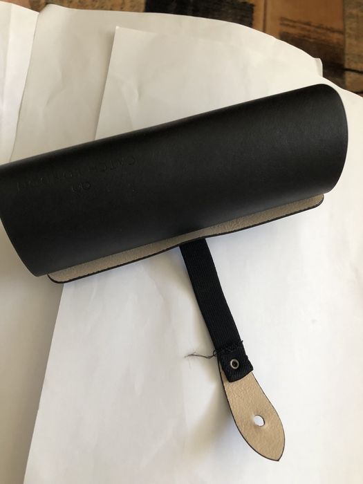 Etui suport ochelari Catch London, nou