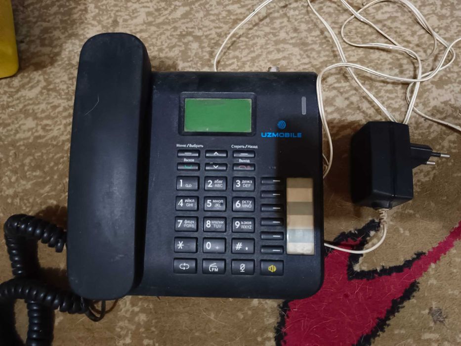 Стационарный телефон