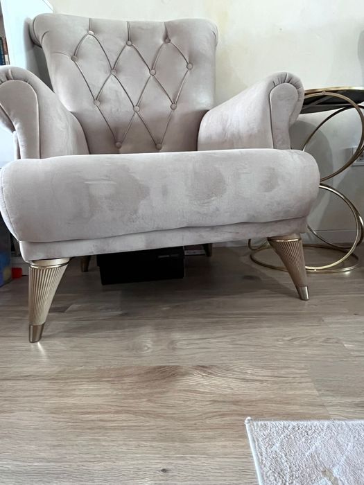 Vand 2 fotolii in stare foarte buna