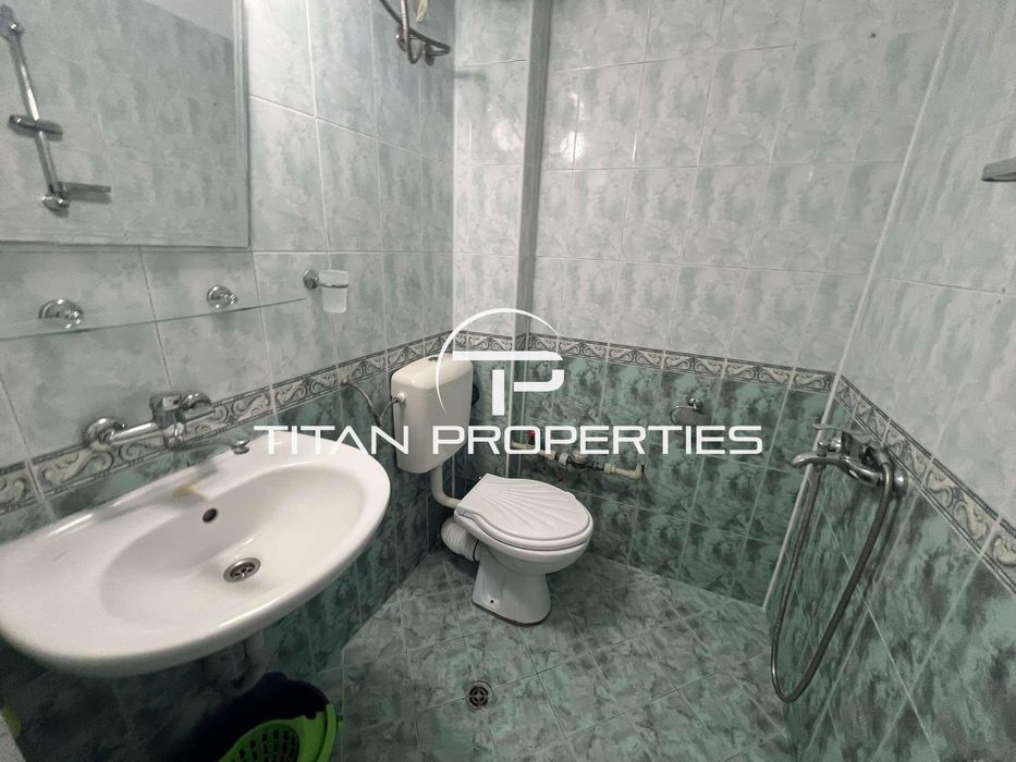 Дава се под наем Двустаен апартамент в Варна, Център - 56 кв.м за 375 € - Снимка #5