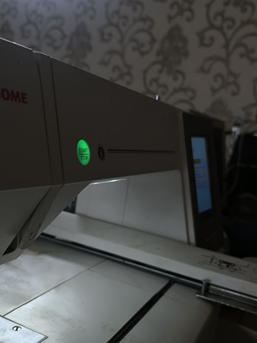 Janome Memory Craft 550E