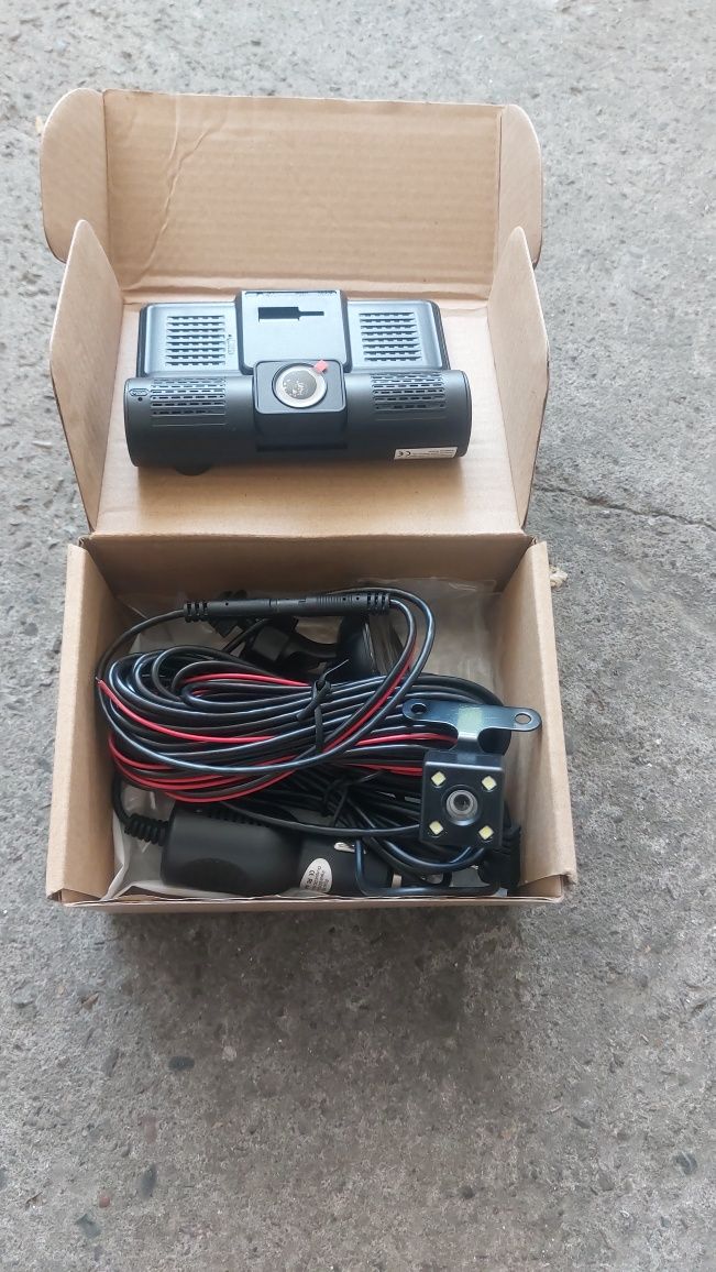 Camera registrator