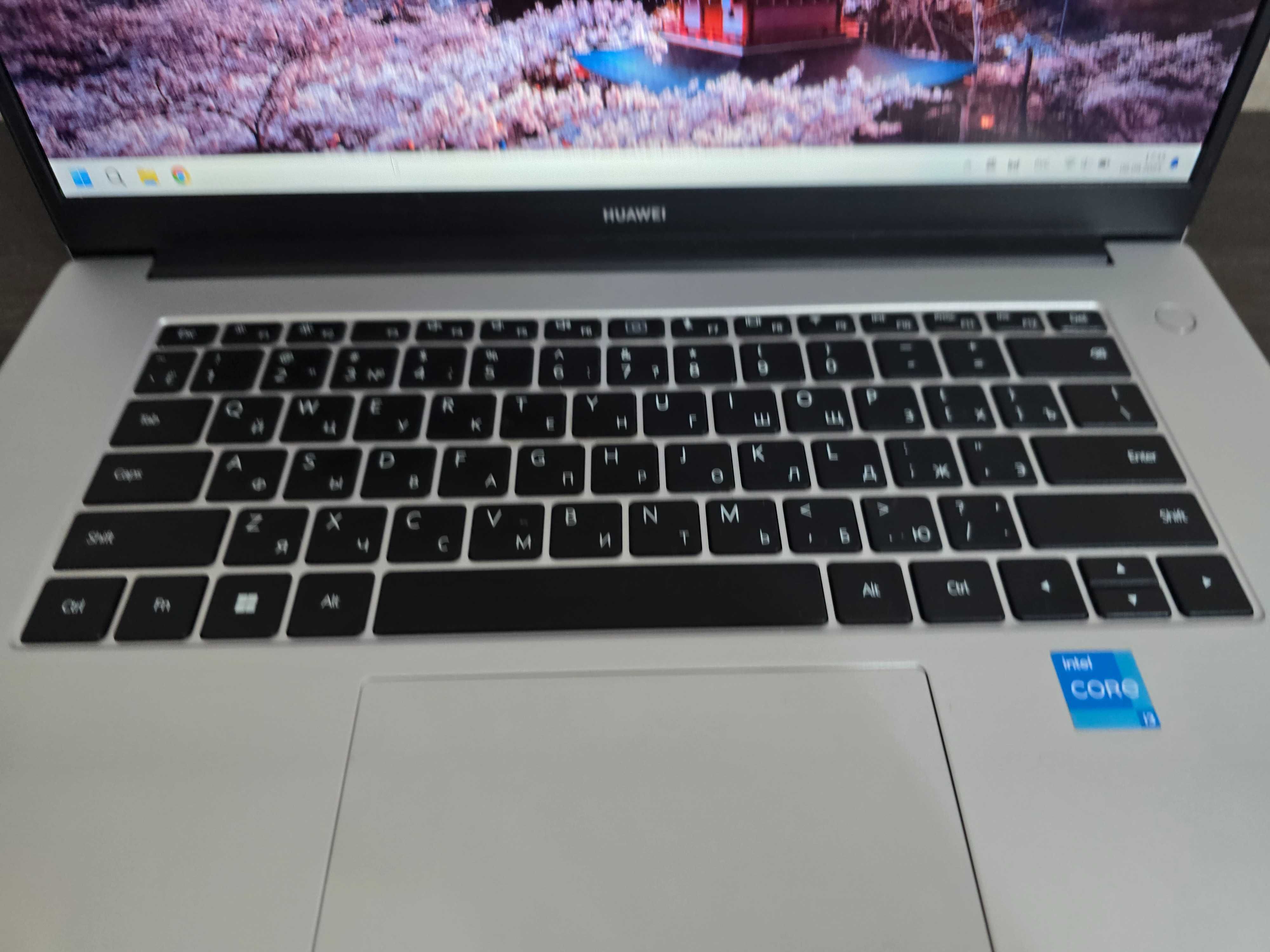 Huawei MateBook D15 (2022г) ноутбук в отличном состоянии i3-11 Gen